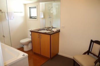 Bright Woodlands Retreat - Accommodation Port Macquarie 1