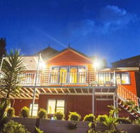Artee House - A Bright Escape - Accommodation Port Macquarie