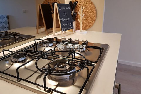Modern Living In Southbank Apartments - Accommodation Port Macquarie 6