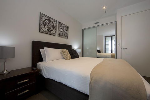 Accommodate Canberra - Manhattan - Accommodation Port Macquarie 0