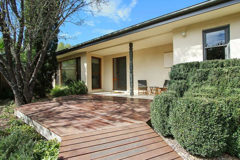 Trailblazer - Indulgent Adventure - Accommodation Port Macquarie 0