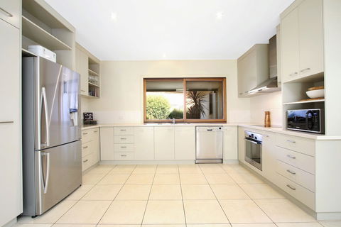 Trailblazer - Indulgent Adventure - Accommodation Port Macquarie 5