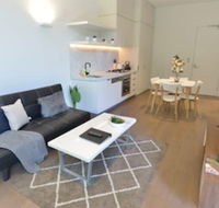 Spacious Cosy Bedroom Suite  Large Balcony - Accommodation Port Macquarie