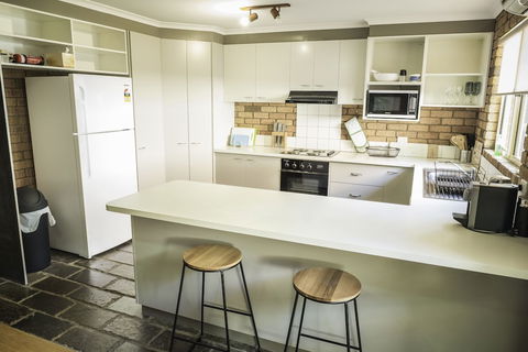 Monty's On Lumley Drive - Accommodation Port Macquarie 2