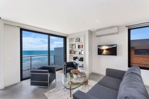 AQUA MIST PENTHOUSE - Accommodation Port Macquarie 0