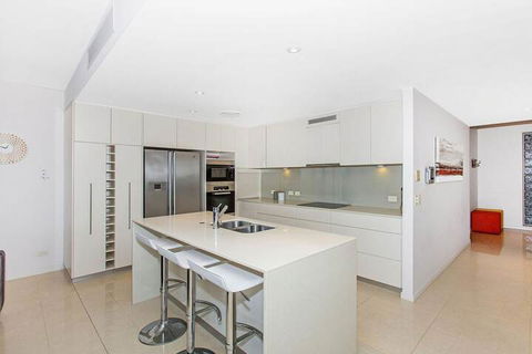KINGSCLIFF OCEAN FRONT TERRACE 4 - Accommodation Port Macquarie 4