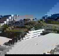 Beau Monde Apartments Newcastle - Worth Place Apartment - Accommodation Port Macquarie