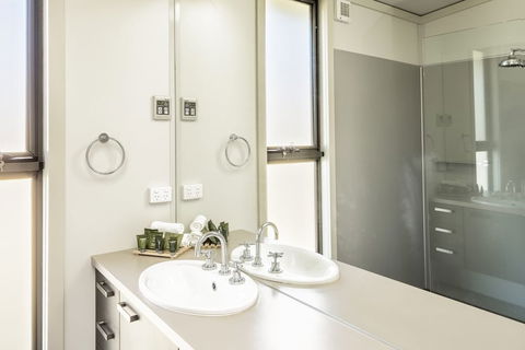 Ecocrackenback 9 'Sustainable Chalet Close To The Slopes.' - Accommodation Port Macquarie 1