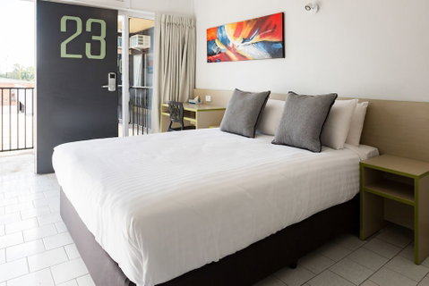 Nightcap At Emerald Star Hotel - Accommodation Port Macquarie 4