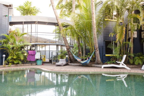 Mad Monkey Backpackers Village - Accommodation Port Macquarie 0