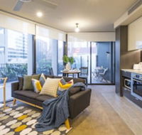 Homely Apartment at CBD Queen St - Accommodation Port Macquarie