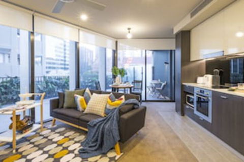Homely Apartment At CBD Queen St - Accommodation Port Macquarie 0