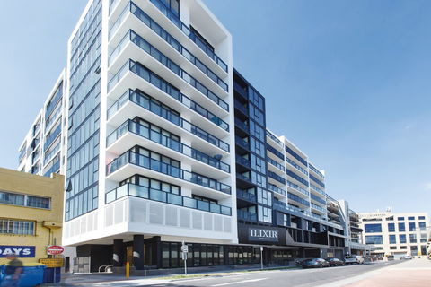 Ilixir Apartments By Ready Set Host - Accommodation Port Macquarie 4