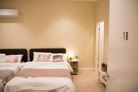 T & M HOUSE - Accommodation Port Macquarie 1