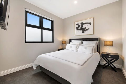 Manhattan Apartments - Caulfield North - Accommodation Port Macquarie 6