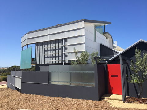 River Front Architect Villa - Accommodation Port Macquarie 1