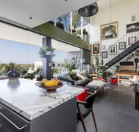 Waterloo Two Storey Garden Penthouse Apartment - Accommodation Port Macquarie