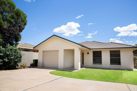 Lovely 3 Bed 2 Bath In The City Centre - Accommodation Port Macquarie 6