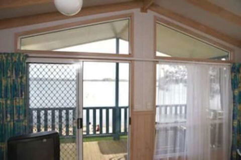 Tuross Lakeside Tourist Park - Accommodation Port Macquarie 1