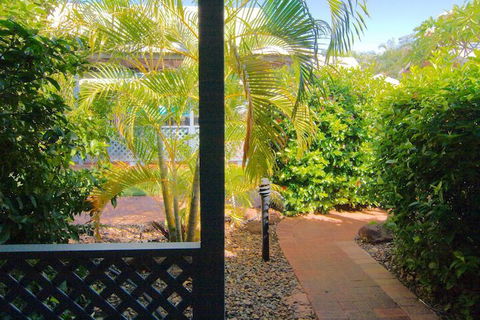Cable Beach Apartments - Accommodation Port Macquarie 1