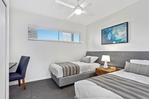 Direct Hotels - North Shore Kawana - Accommodation Port Macquarie 7