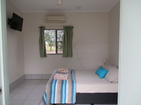 Ingham Tourist Park - Accommodation Port Macquarie 3