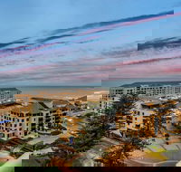 Glenelg Skyline Beachfront Penthouse Adelaide