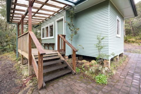 Toms Cabin - Accommodation Port Macquarie 0