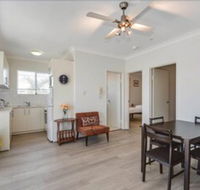 Surf Side Palms 12 - Accommodation Port Macquarie