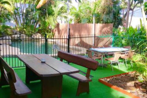 Mission Beach Retreat - Accommodation Port Macquarie 0
