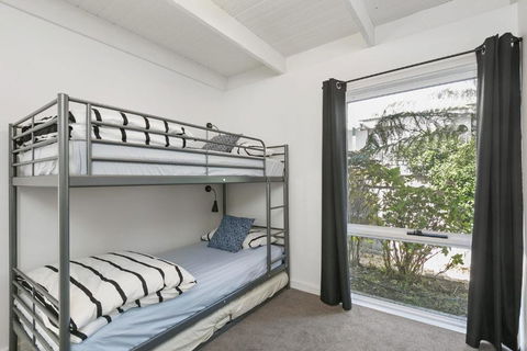 Mysa Anglesea Sleeps 7 WiFi Netflix Cafes Shops - Accommodation Port Macquarie 4