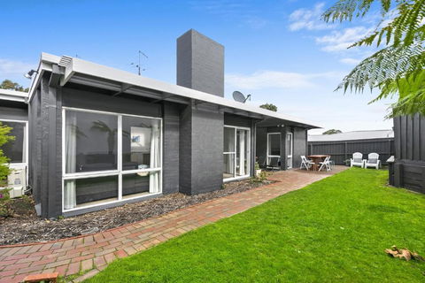Mysa Anglesea Sleeps 7 WiFi Netflix Cafes Shops - Accommodation Port Macquarie 6
