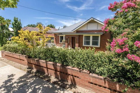 Stay At Meurant - Accommodation Port Macquarie 1