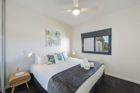 Astra Apartments Broadmeadow - Accommodation Port Macquarie 2