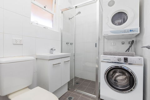 St Valentines Apartments, Mosman - Accommodation Port Macquarie 3