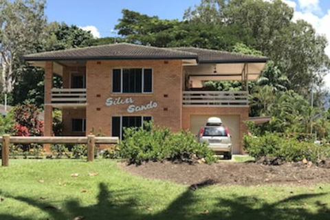 Silver Sands - A Unique Retro Beauty - Accommodation Port Macquarie 0