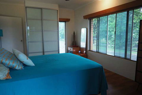 Silver Sands - A Unique Retro Beauty - Accommodation Port Macquarie 6