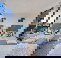 New Luxury Apartment Walking to Shops  Cinema - Accommodation Port Macquarie