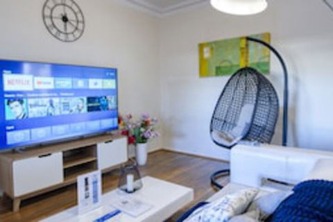 Wollongong Train Station Holiday House - Accommodation Port Macquarie 0