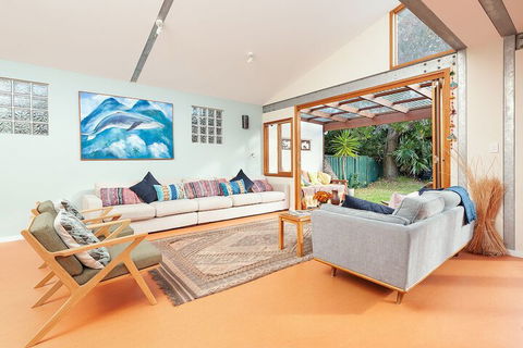 Sunny Family Beach House - Accommodation Port Macquarie 4