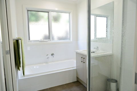 7 Gilmore Smiths Beach House - Accommodation Port Macquarie 5