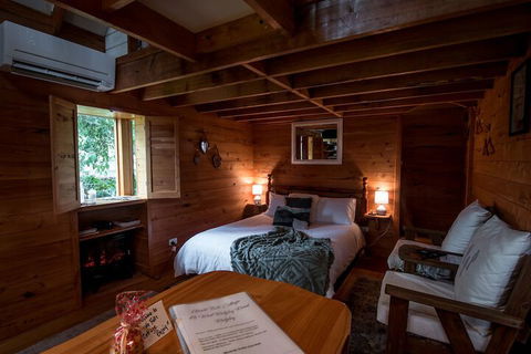 Guide Falls Cottage - Accommodation Port Macquarie 5