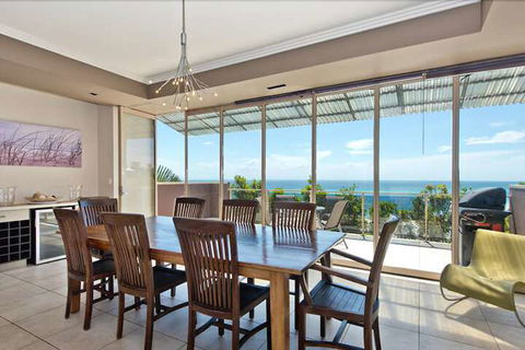 Tangalooma Sea Change - Accommodation Port Macquarie 5