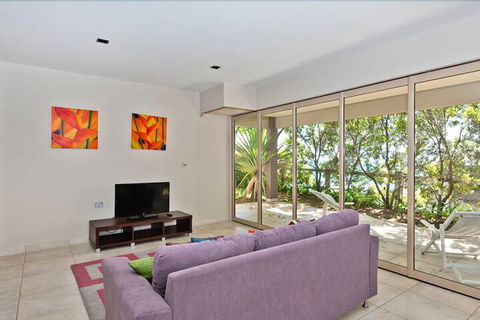 Tangalooma Sea Change - Accommodation Port Macquarie 4
