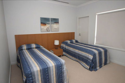 Deep Blue 13 - Accommodation Port Macquarie 6