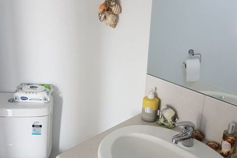 Apartment With Views - Accommodation Port Macquarie 6