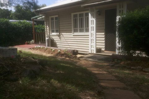 Boonah Cottage - Accommodation Port Macquarie 1