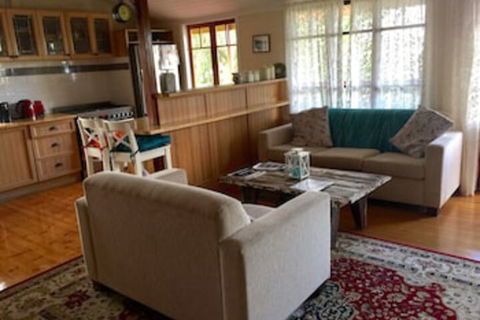 Boonah Cottage - Accommodation Port Macquarie 0