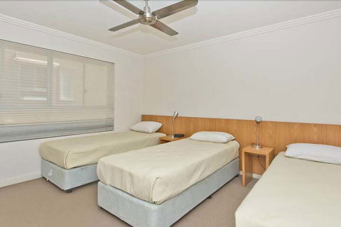 Deep Blue 20 - Accommodation Port Macquarie 2