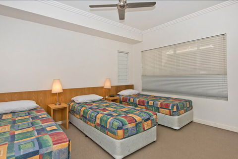 Deep Blue 20 - Accommodation Port Macquarie 0